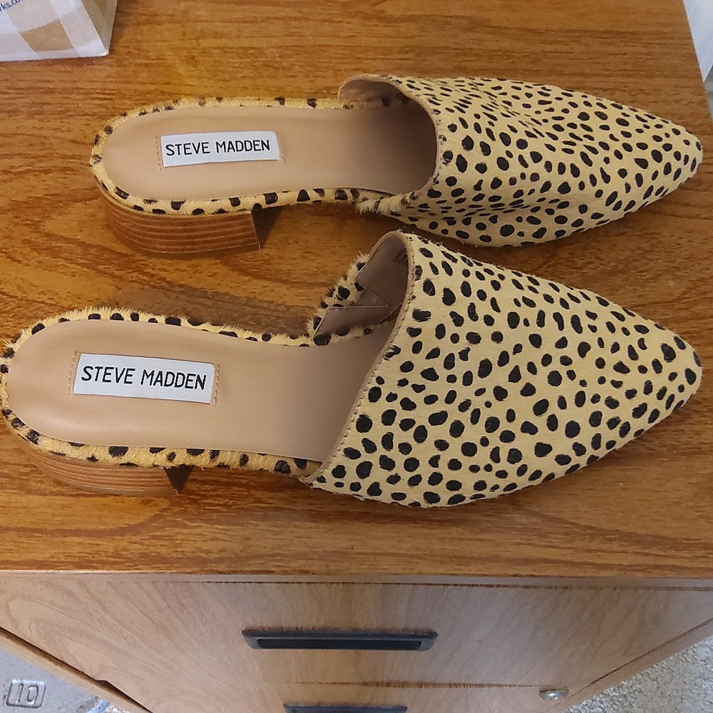 Dress shoes